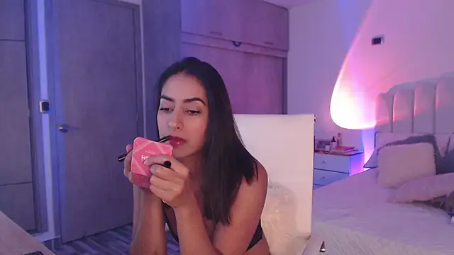 Brown skin11 online show from 03/03/25, 09:15