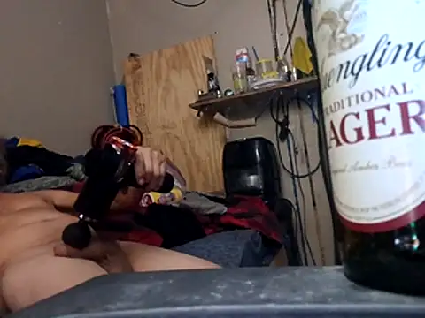 Snapshot of sausylolly chatting on 10/22/25, 07:30 sausylolly online show from 10/22/25, 07:30