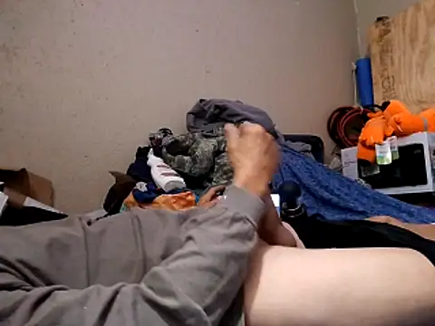 Snapshot of sausylolly chatting on 10/30/25, 10:06 sausylolly online show from 10/30/25, 10:06