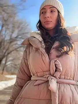 YOUR-KARINA online show from 01/04/25, 07:13