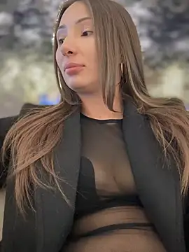 YOUR-KARINA online show from 02/26/25, 10:04