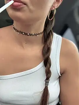 YOUR-KARINA online show from 03/03/25, 07:10