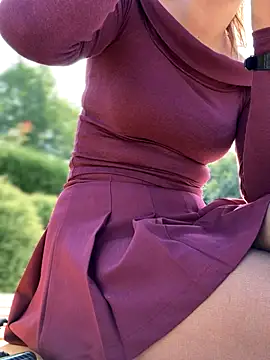 YOUR-KARINA online show from 09/14/25, 03:38