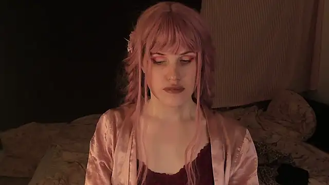 EffieMinki online show from 12/15/24, 06:37