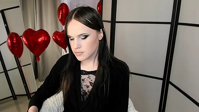 EffieMinki online show from 02/10/26, 11:47