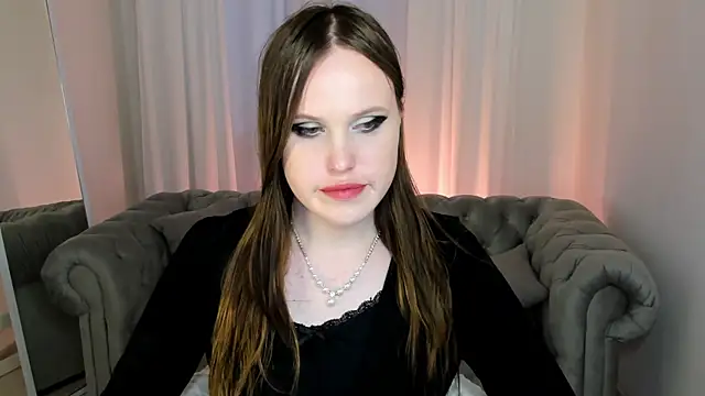 EffieMinki online show from 07/05/26, 04:19
