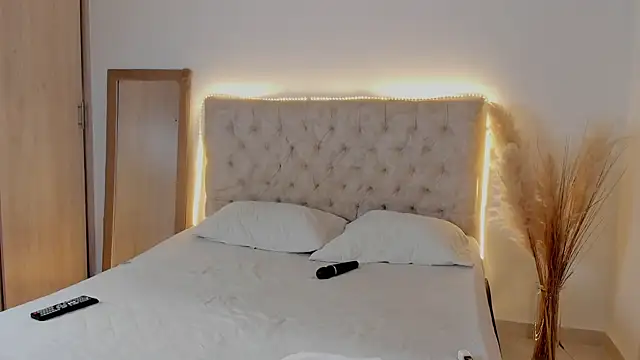 Snapshot of mariam_hill chatting on 09/26/25, 08:57 mariam hill online show from 09/26/25, 08:57