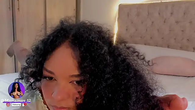 Snapshot of mariam_hill chatting on 11/05/25, 06:19 mariam hill online show from 11/05/25, 06:19