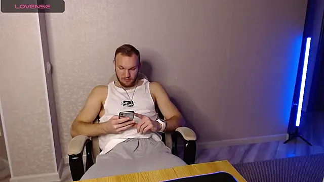 Toress1 online show from 01/18/25, 04:53