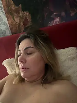 Snapshot of Emma_roqueen chatting on 02/12/25, 12:16 Emma roqueen online show from 02/12/25, 12:16