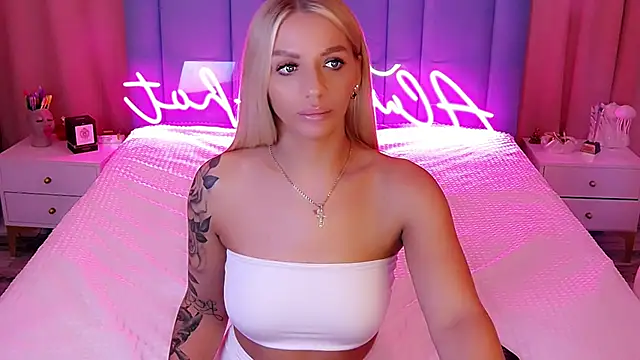 AllwaysHotJ online show from 12/21/24, 03:03