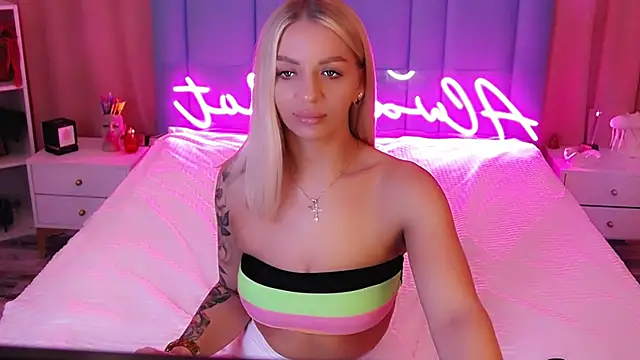 AllwaysHotJ online show from 01/10/25, 02:25