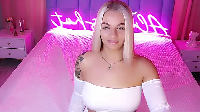 AllwaysHotJ online show from 10/03/25, 02:19