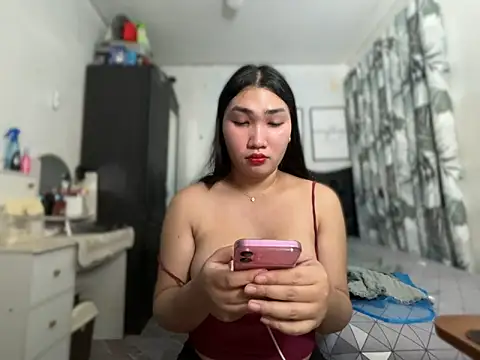 Miss Deliciousness online show from 03/26/26, 06:19