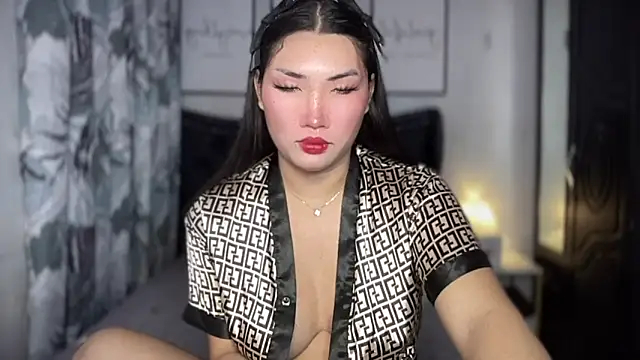 Miss Deliciousness online show from 05/10/26, 04:23