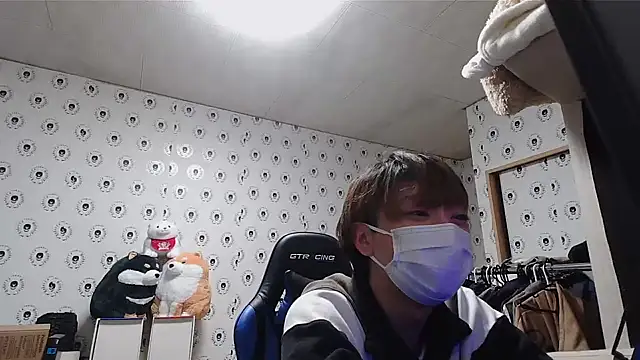 pychan online show from 01/30/25, 11:44