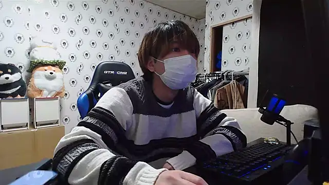 pychan online show from 03/14/25, 11:23