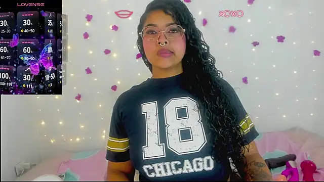 Snapshot of moana_taylor chatting on 09/14/25, 11:20 moana taylor online show from 09/14/25, 11:20