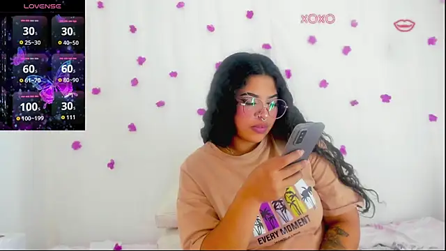 Snapshot of moana_taylor chatting on 10/08/25, 10:24 moana taylor online show from 10/08/25, 10:24