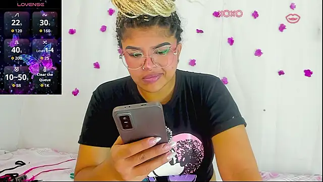 moana taylor online show from 01/15/26, 11:48