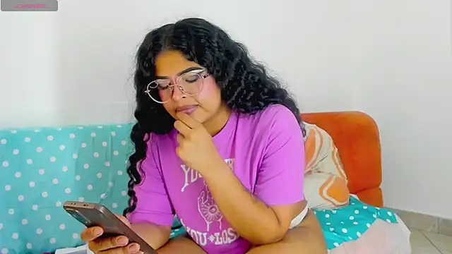 moana taylor online show from 06/29/26, 01:44