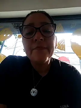 Gatubela212 online show from 02/07/25, 04:27