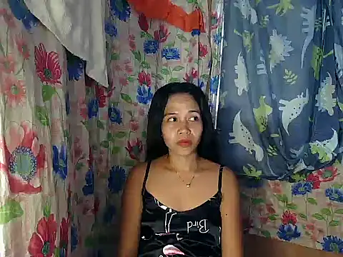 PinaySkinnyGirl online show from 12/15/25, 09:13