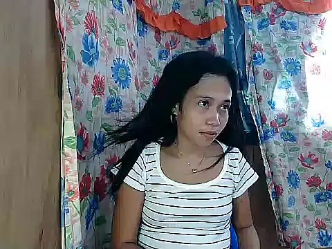 PinaySkinnyGirl online show from 02/15/26, 05:59