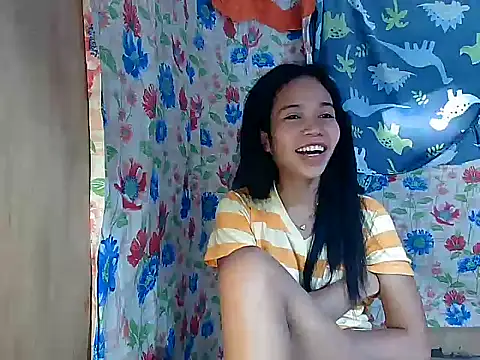 PinaySkinnyGirl online show from 03/12/26, 10:16