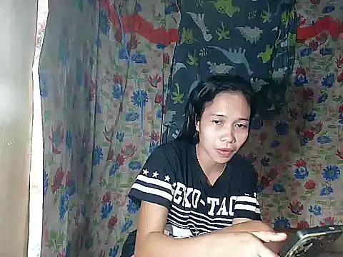 PinaySkinnyGirl online show from 03/27/26, 10:48