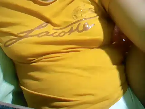 ashlylove25 online show from 05/15/26, 11:45