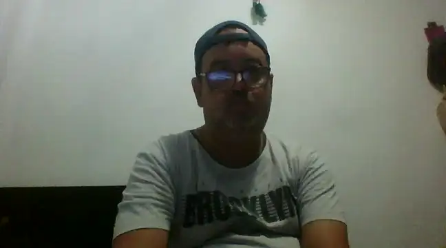 djtomxxx2777 online show from 02/06/25, 11:37