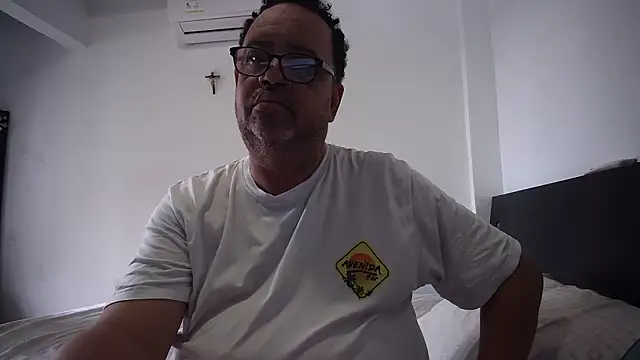 djtomxxx2777 online show from 10/16/25, 03:57