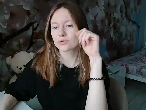 Snapshot of ConnieDaw chatting on 12/12/24, 05:20 ConnieDaw online show from 12/12/24, 05:20