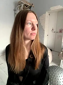 Snapshot of ConnieDaw chatting on 12/18/25, 05:02 ConnieDaw online show from 12/18/25, 05:02