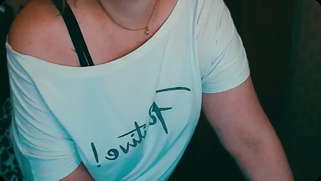 AlisaHot55 online show from 10/03/25, 09:50