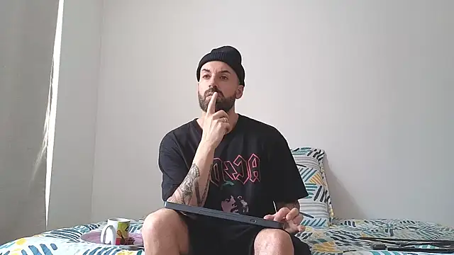 MattxFeet online show from 03/31/26, 03:12