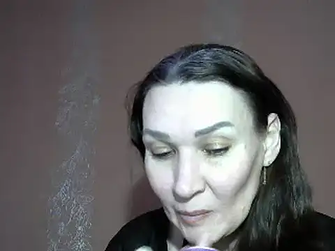 PrettyAndWild online show from 02/23/25, 09:44