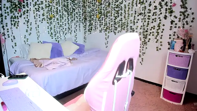 Snapshot of violeta_milleer chatting on 09/12/25, 03:12 violeta milleer online show from 09/12/25, 03:12