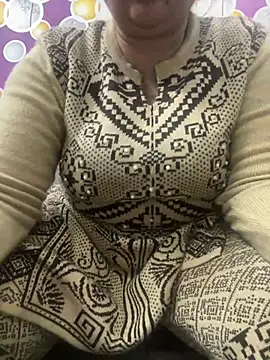 Preet Kaur 69 online show from 12/13/24, 06:38