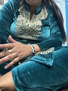 Preet Kaur 69 online show from 12/17/24, 10:01