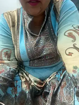 Preet Kaur 69 online show from 12/25/24, 05:37