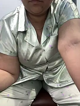 Preet Kaur 69 online show from 03/21/25, 06:40