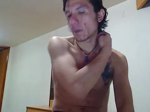 Snapshot of Latinopervs chatting on 02/19/26, 03:13 Latinopervs online show from 02/19/26, 03:13