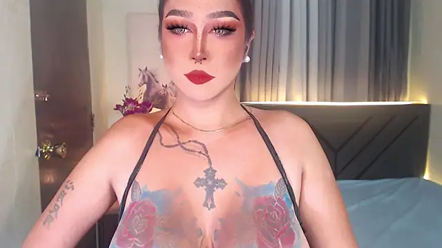 Snapshot of Transdomts4u chatting on 10/01/25, 04:24 Transdomts4u online show from 10/01/25, 04:24