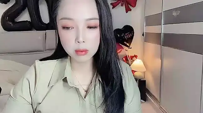 kk lele online show from 02/04/25, 07:18