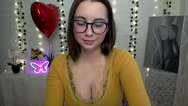 SweetPrincess  online show from 02/12/25, 12:44