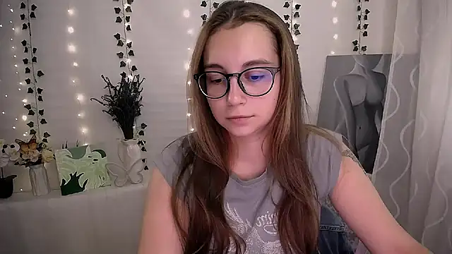 SweetPrincess  online show from 09/11/25, 07:30