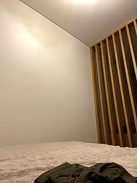 little belucci online show from 11/23/25, 04:29