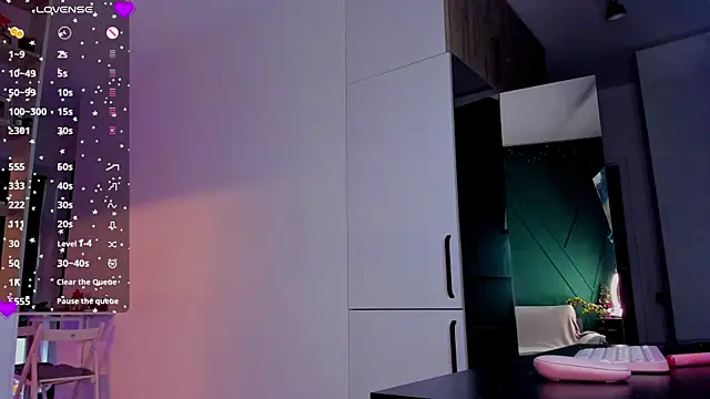  alleyesonme  online show from 12/06/24, 09:10